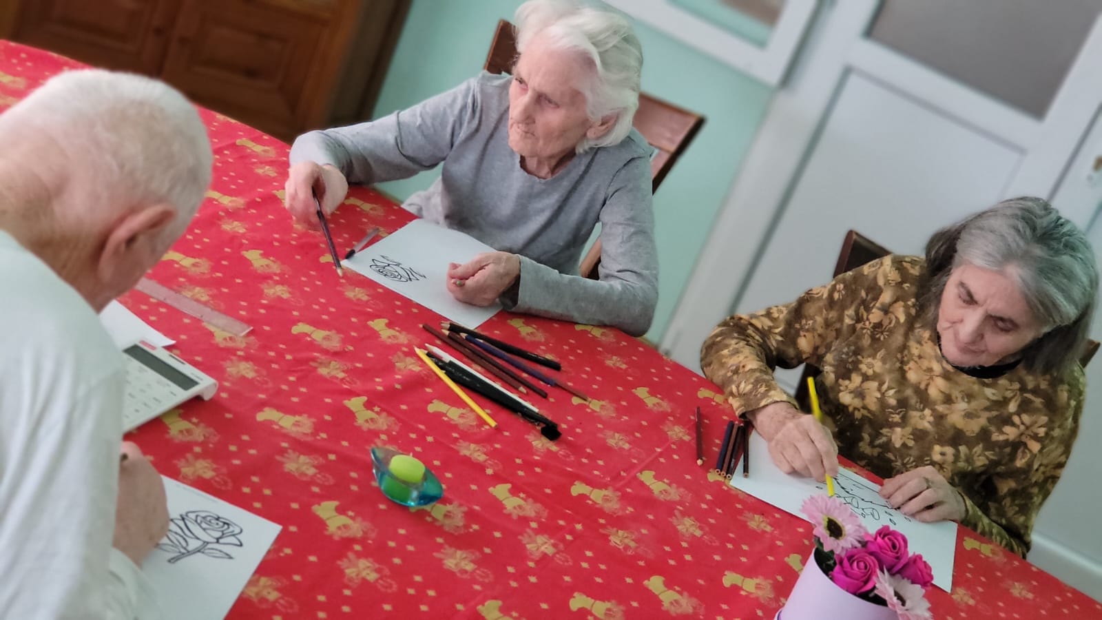 Cameră cu mobilier complet